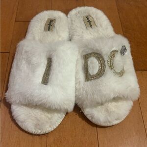 White Fuzzy Bride “I Do” Slippers